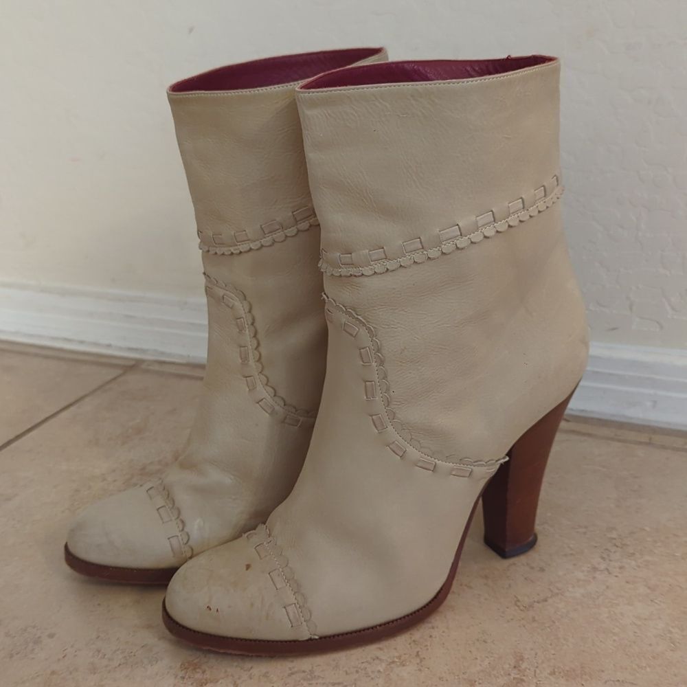 Marc Jacobs Leather Ankle Boots With Heel Ivory Off White Made in Italy -Size 37